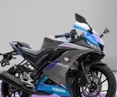 Yamaha R15